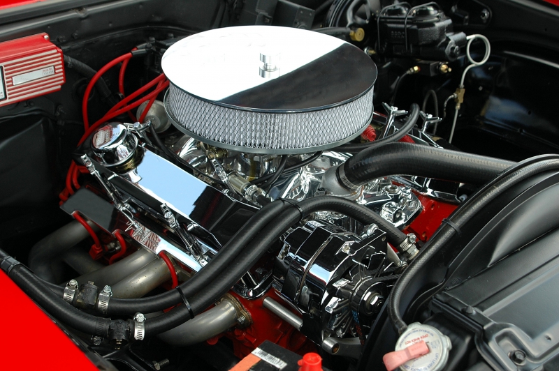 garagiste-COLLOBRIERES-min_car-engine-1548434